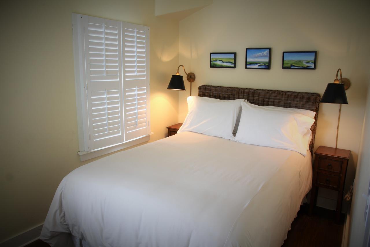 The Oak Bluffs Inn Esterno foto