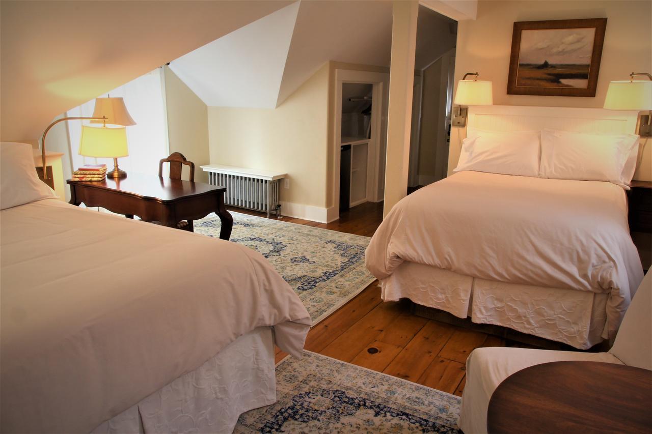 The Oak Bluffs Inn Esterno foto