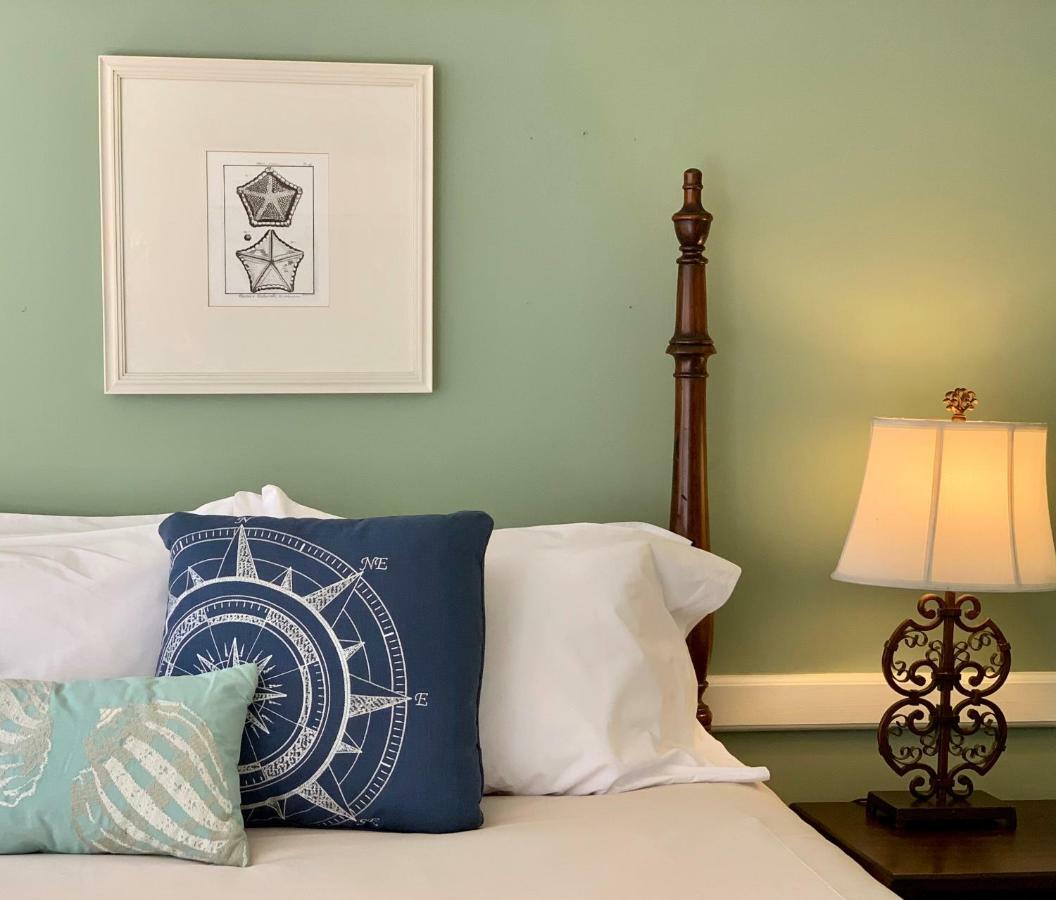 The Oak Bluffs Inn Esterno foto